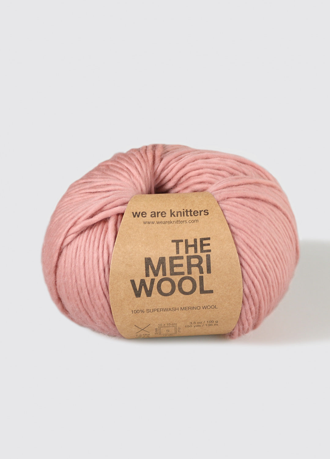 http://www.weareknitters.fr/cdn/shop/files/skeins-knitting-meriwool-merino-wool-dusty-pink_en-01b.jpg?v=1703103541